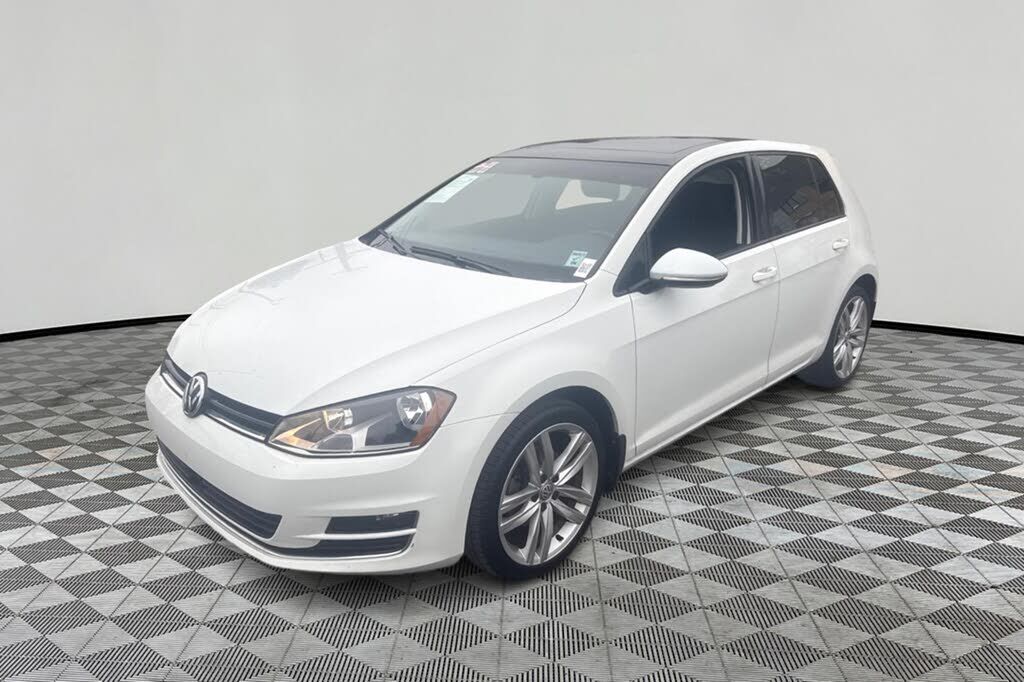 2017 VOLKSWAGEN Golf