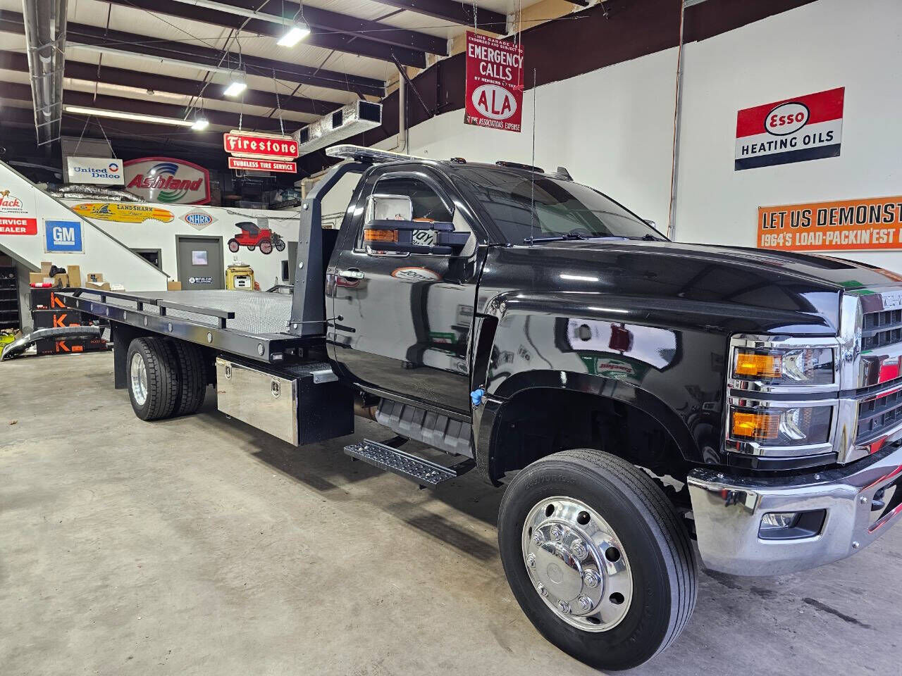 2022 GMC Silverado Medium Duty