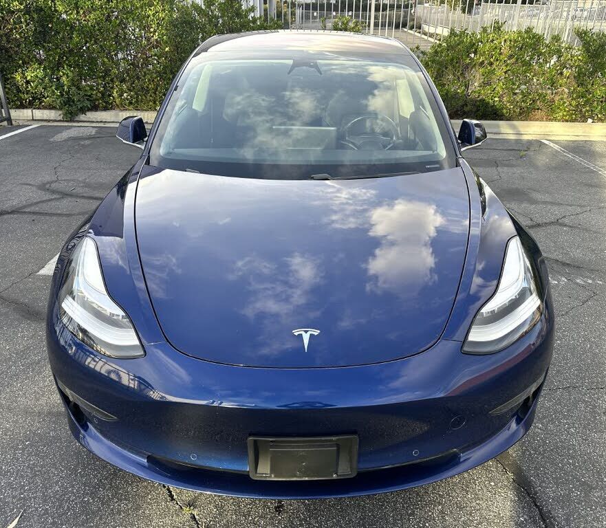 2019 TESLA Model 3