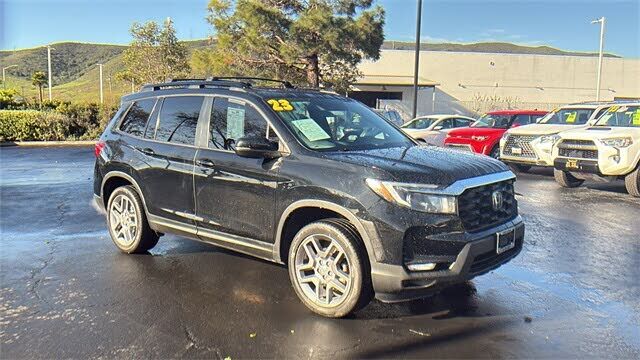 2023 HONDA Passport