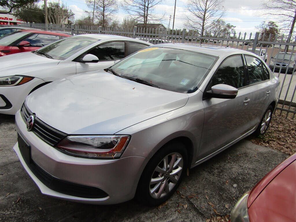 2012 VOLKSWAGEN Jetta