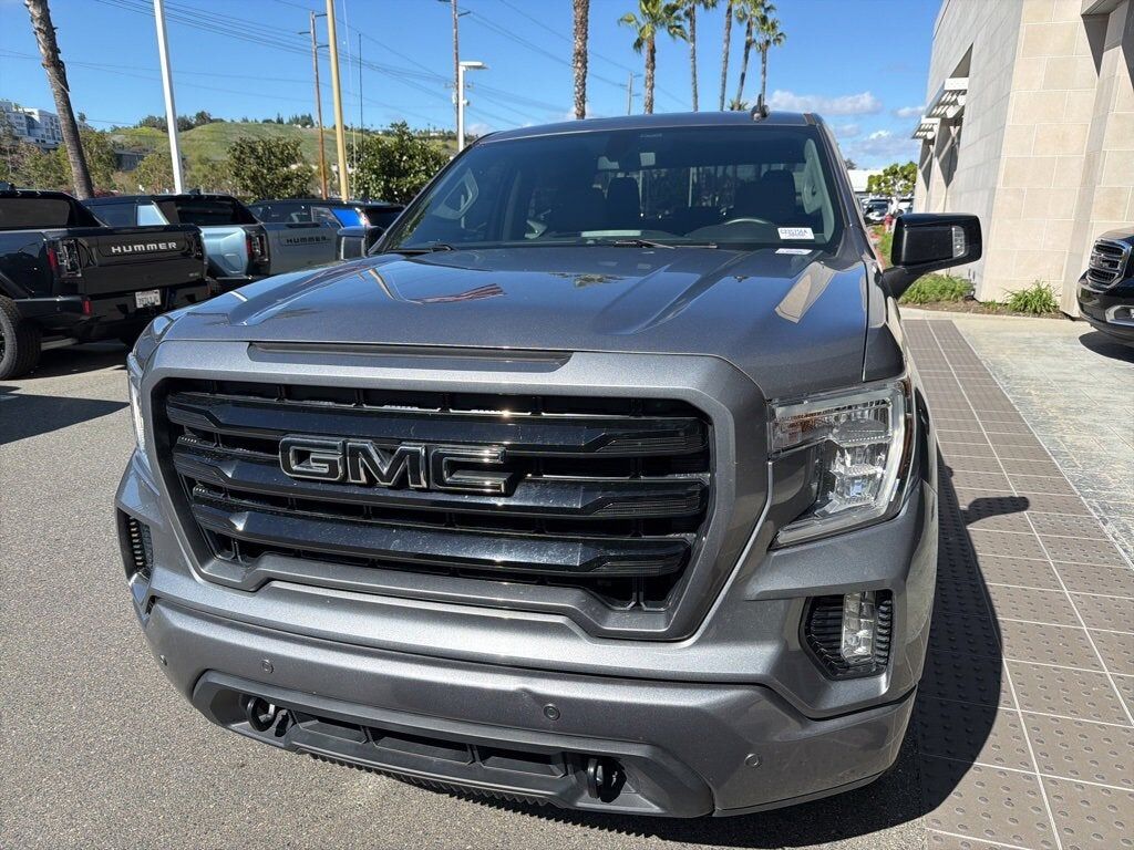 2022 GMC Sierra Limited