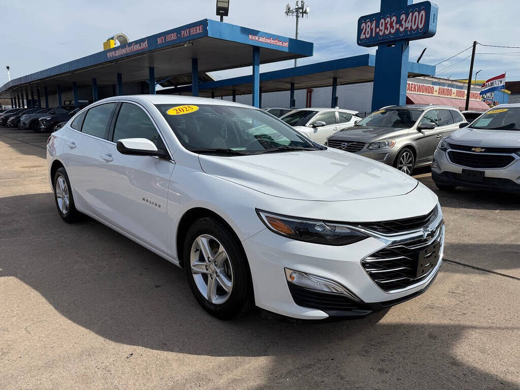 2025 CHEVROLET Malibu