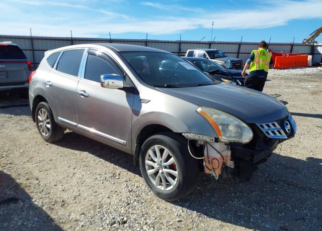 2011 NISSAN Rogue