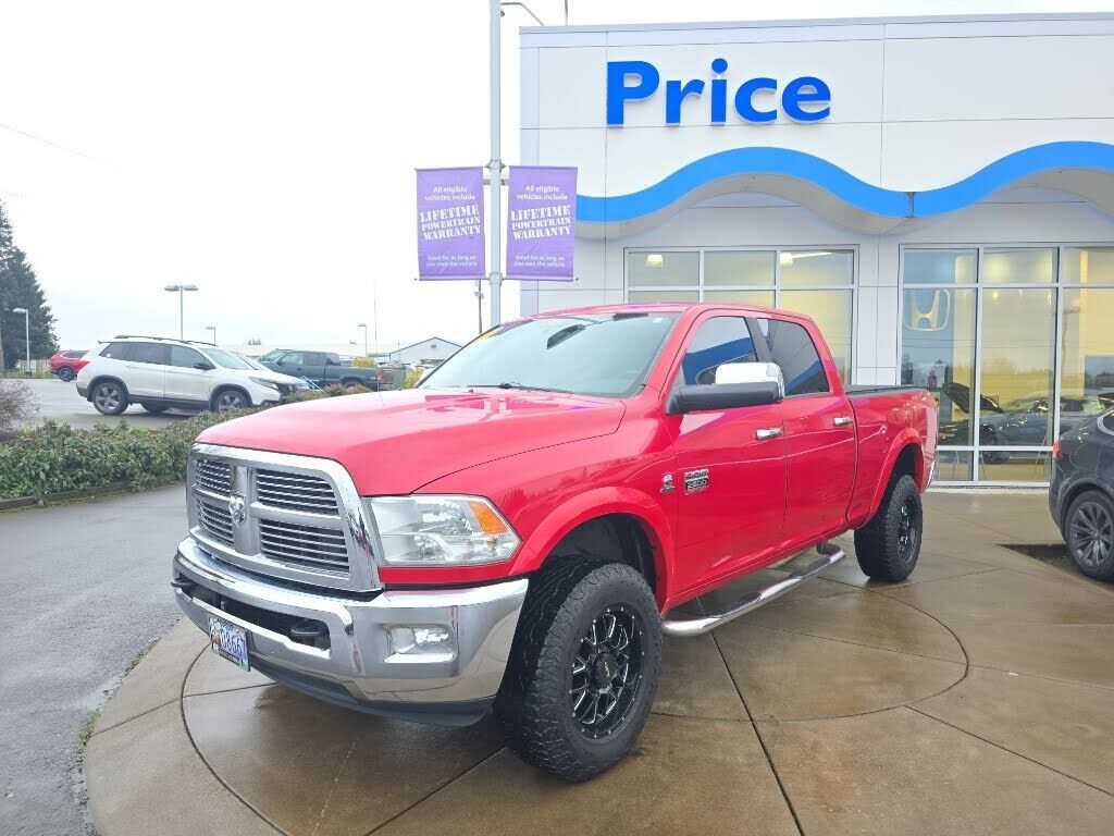 2012 DODGE Ram