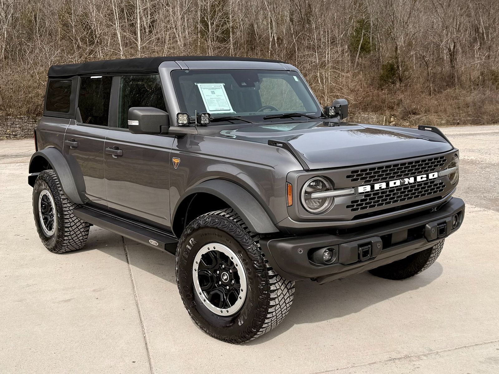 2022 FORD Bronco