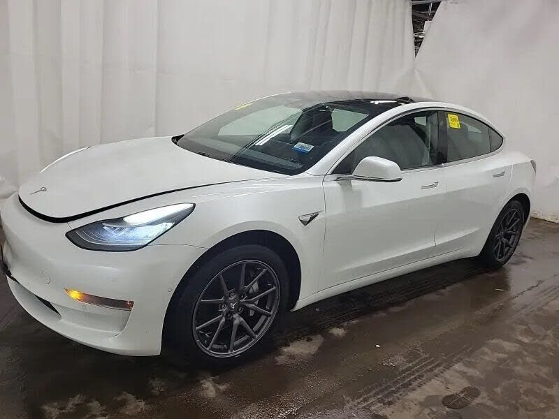 2019 TESLA Model 3