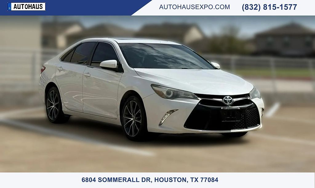2015 TOYOTA Camry