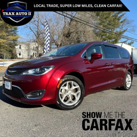 2019 CHRYSLER Pacifica