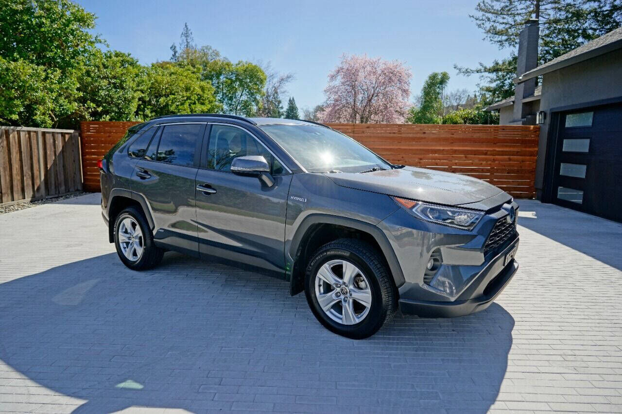 2021 TOYOTA RAV4