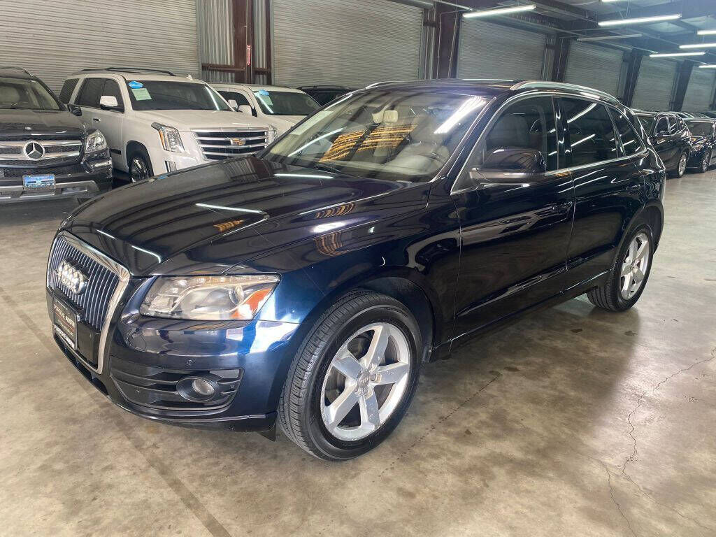 2010 AUDI Q5