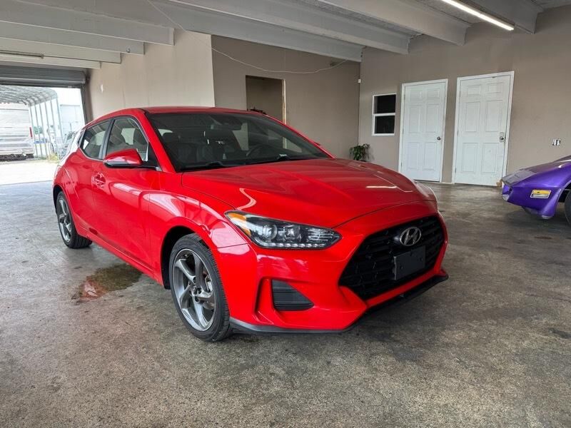 2019 HYUNDAI Veloster