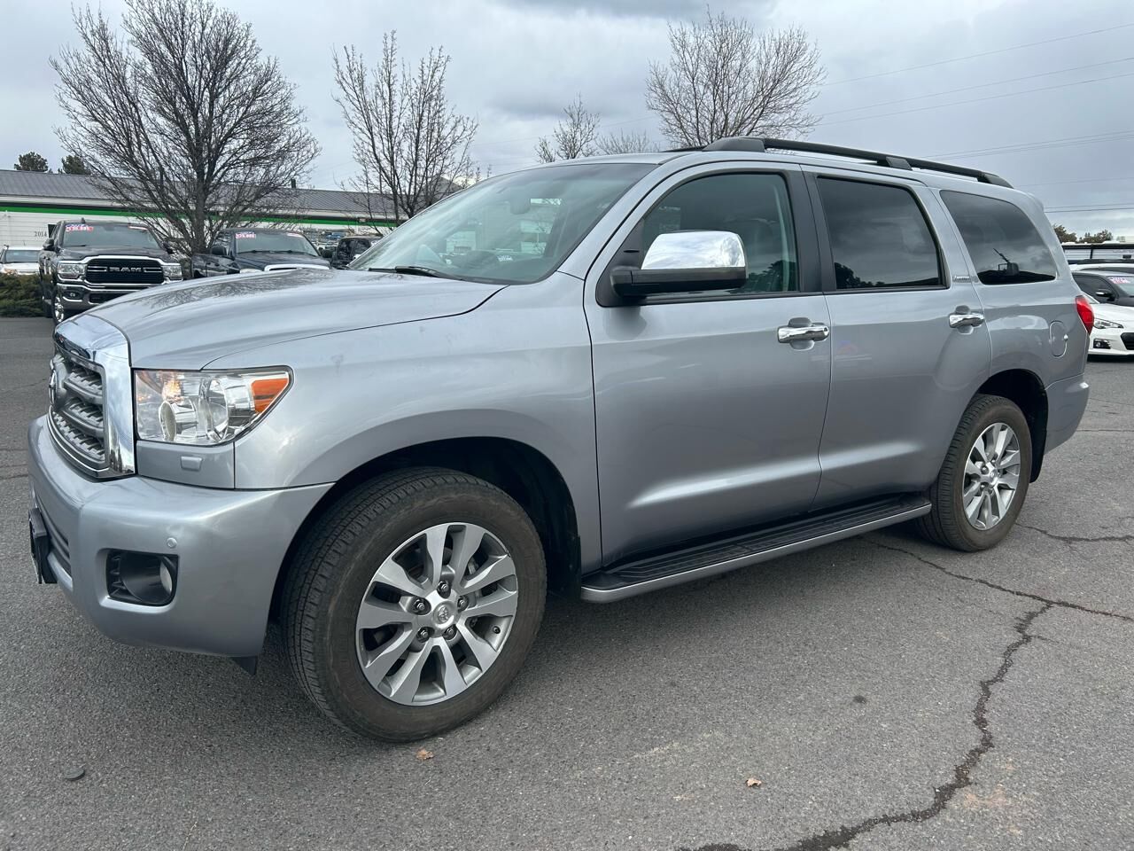 2017 TOYOTA Sequoia