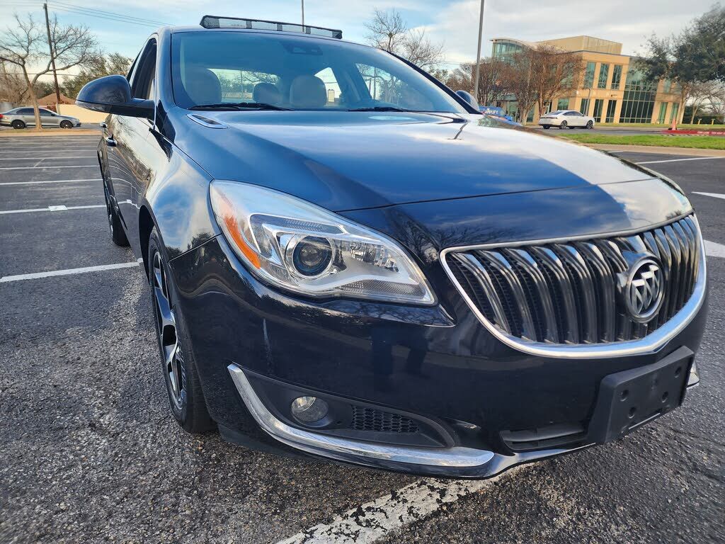 2017 BUICK Regal