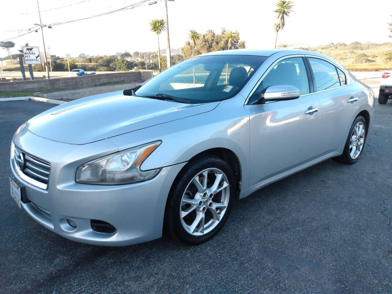 2013 NISSAN Maxima