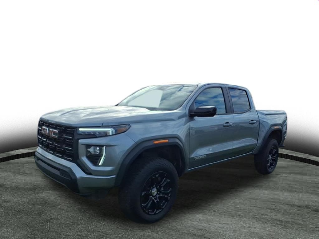 2023 GMC Canyon