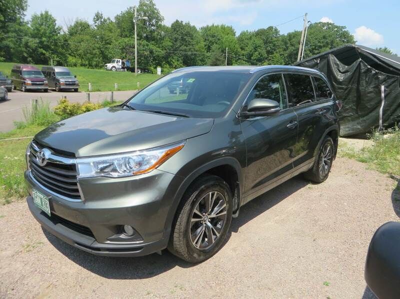 2016 TOYOTA Highlander