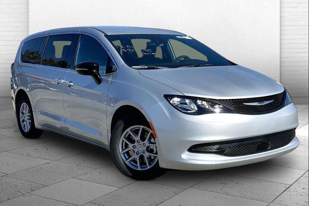 2026 CHRYSLER Voyager