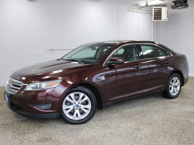2012 FORD Taurus