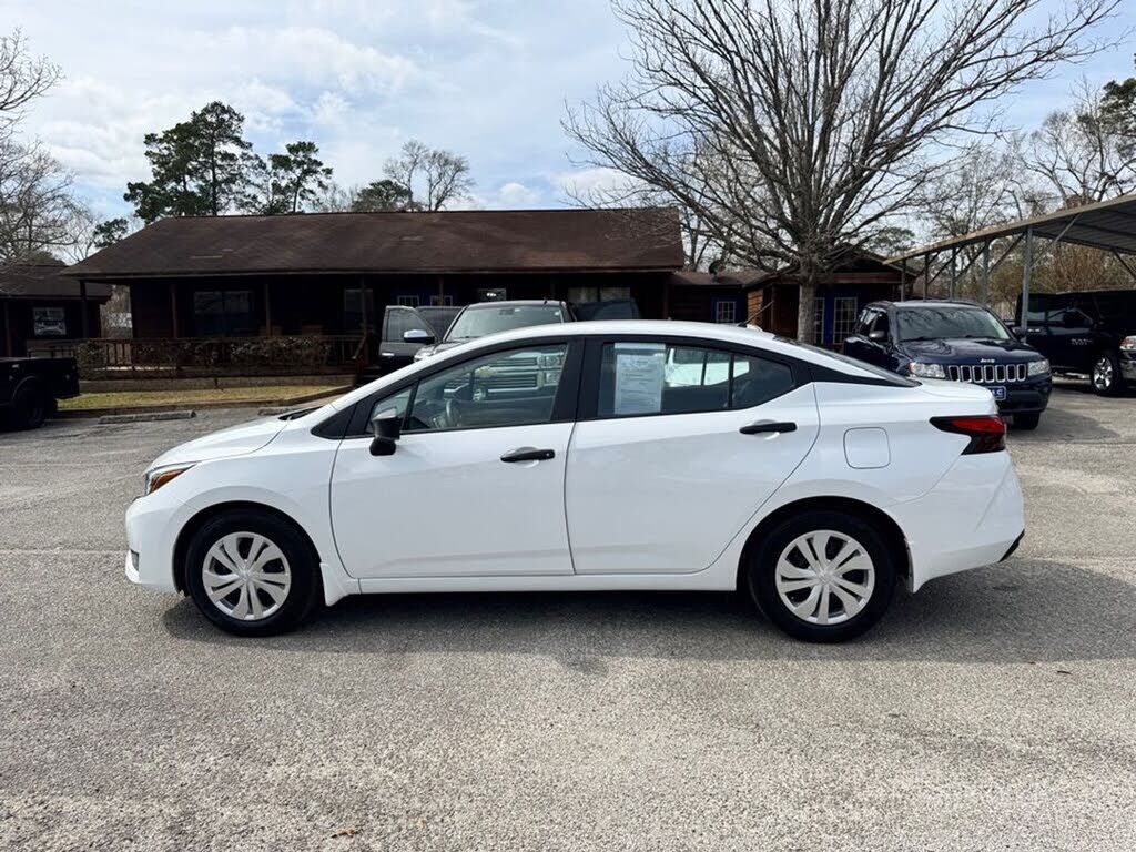 2025 NISSAN Versa