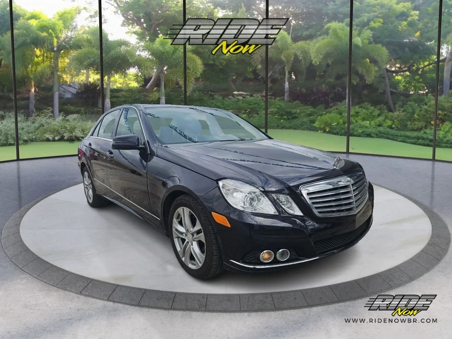 2011 MERCEDES-BENZ E-Class