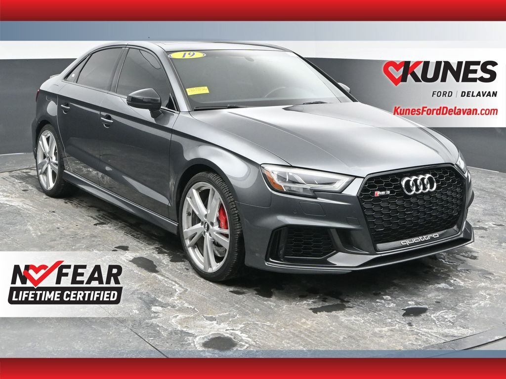 2019 AUDI RS3