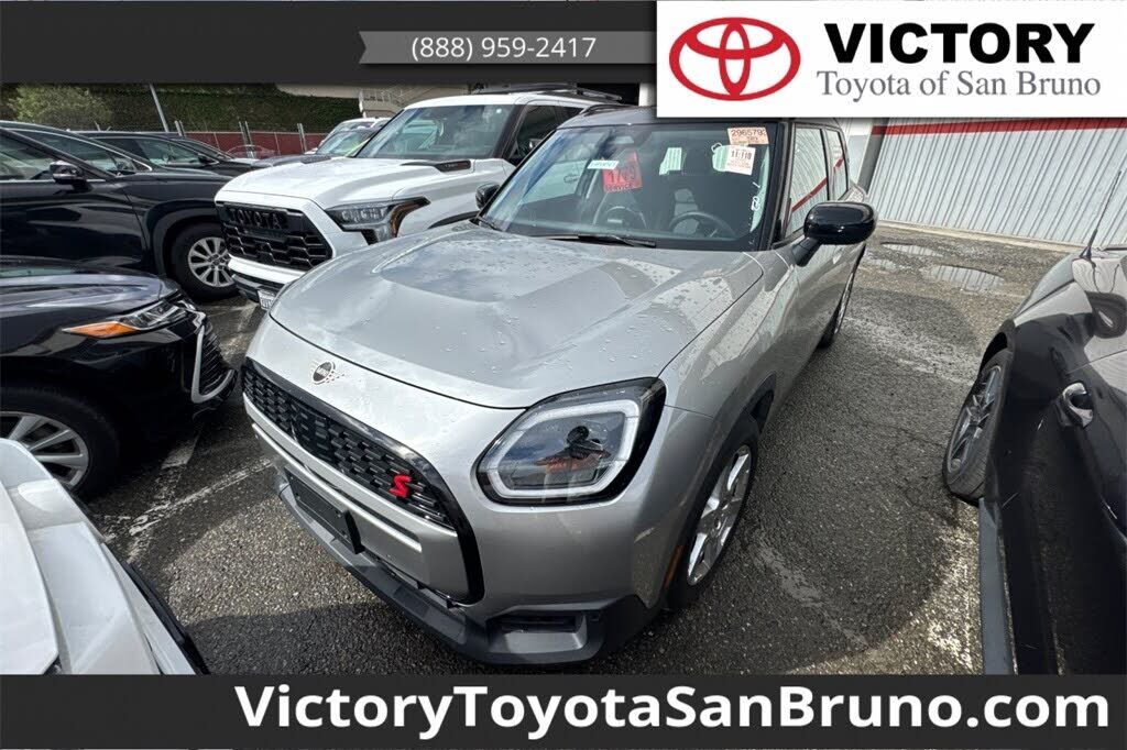 2025 MINI Countryman