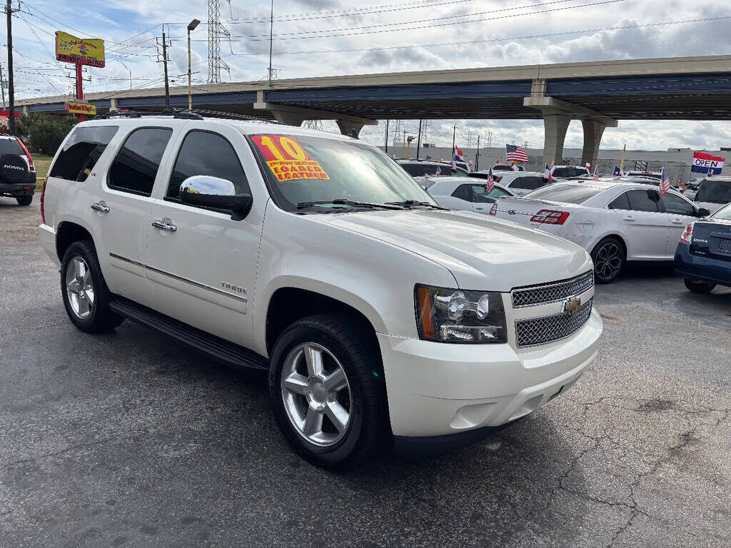 2010 CHEVROLET Tahoe