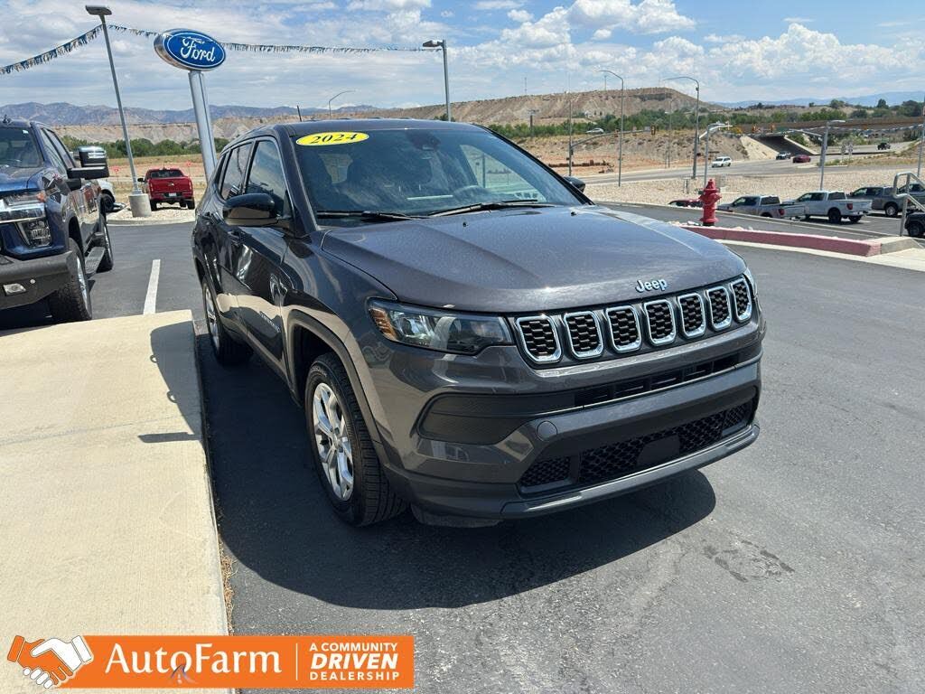 2024 JEEP Compass