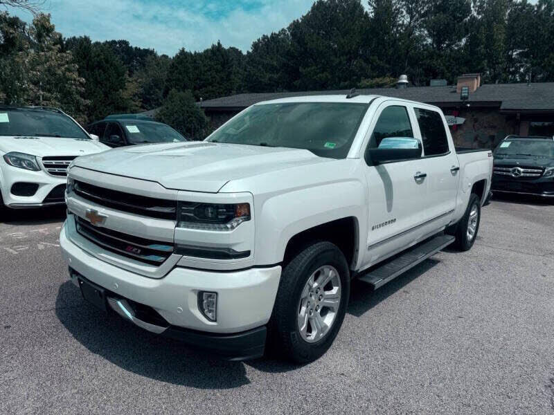 2018 CHEVROLET Silverado