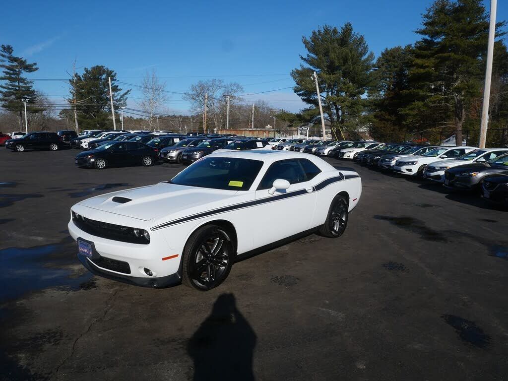 2019 DODGE Challenger