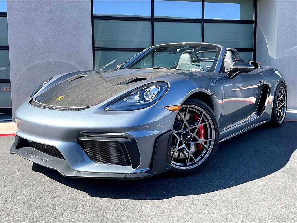 2024 PORSCHE 718