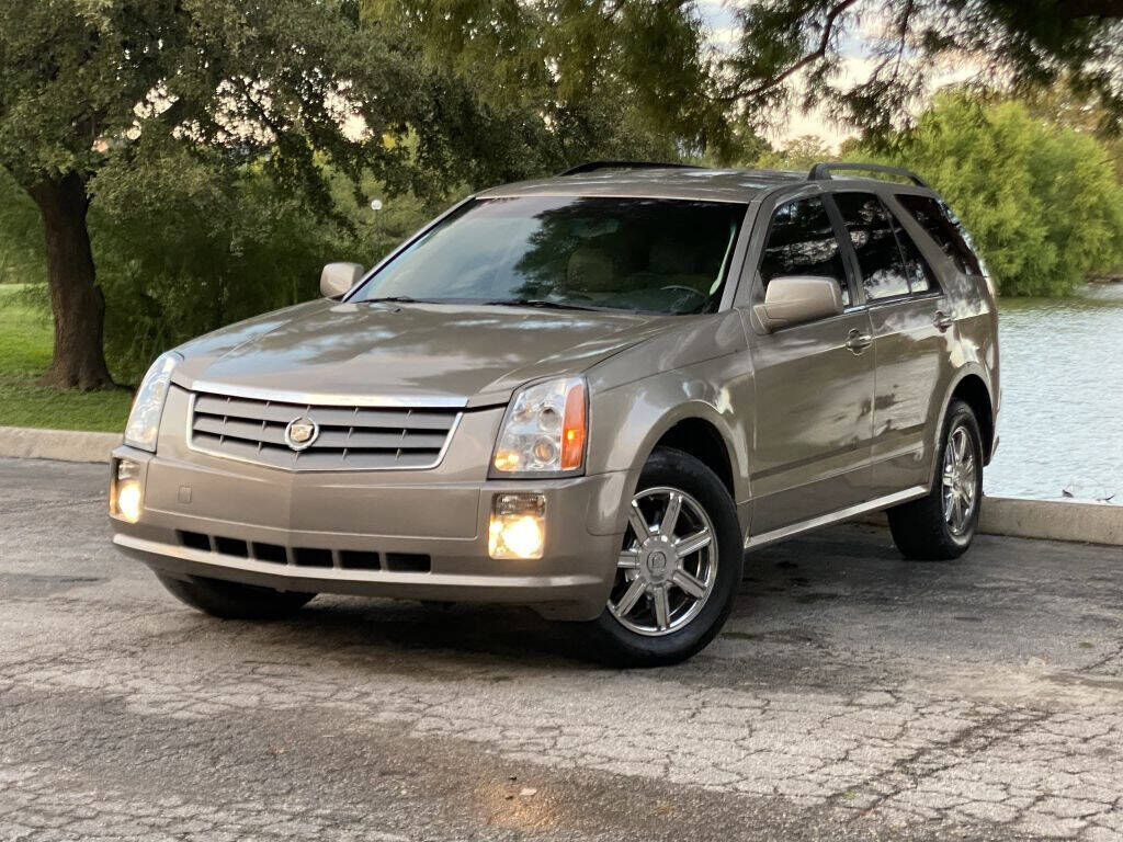 2004 CADILLAC SRX