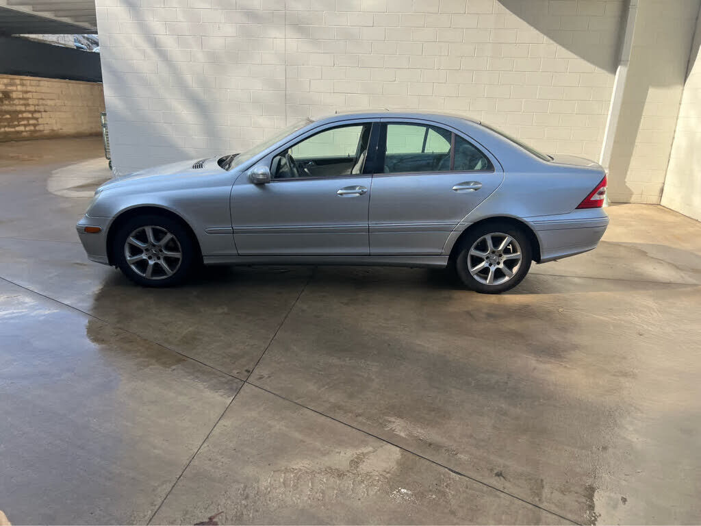 2007 MERCEDES-BENZ C-Class