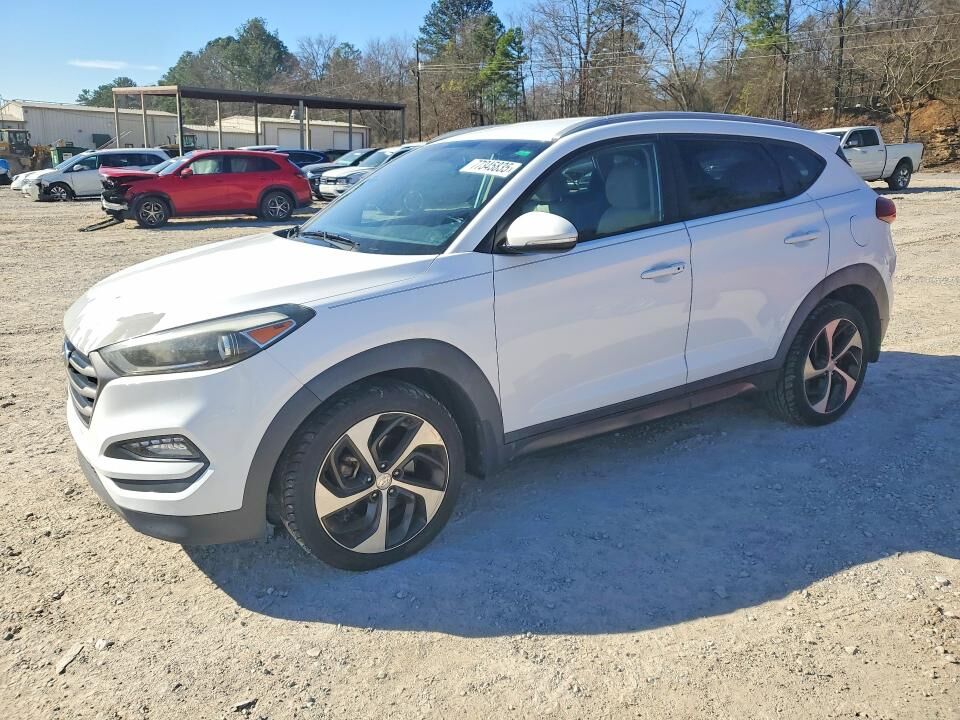 2016 HYUNDAI Tucson