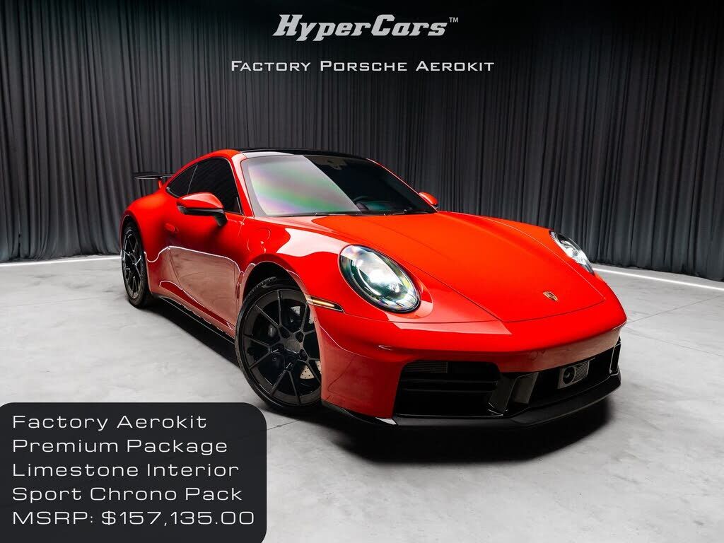 2025 PORSCHE 911