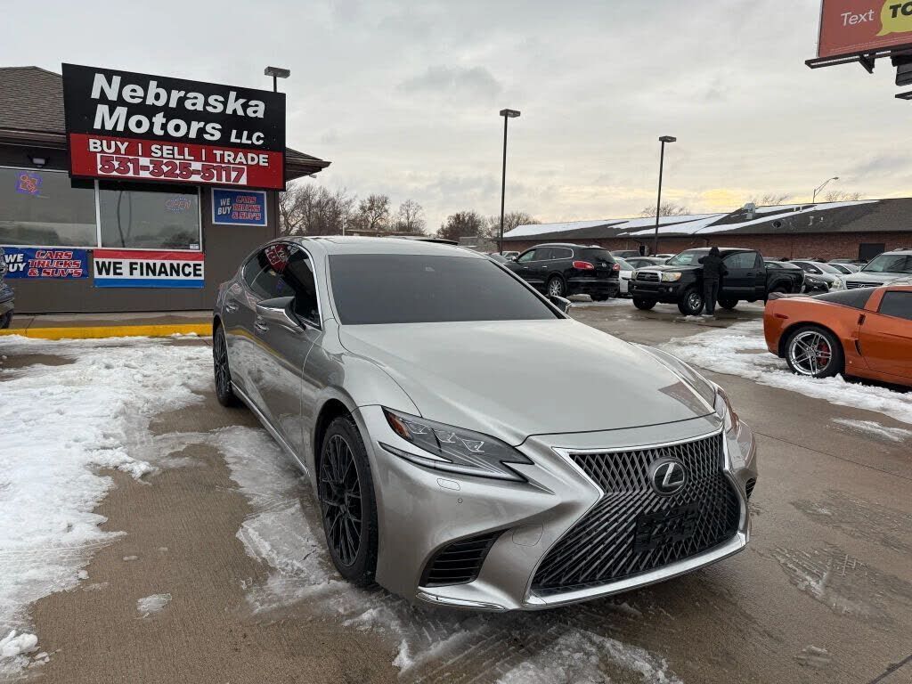 2019 LEXUS LS