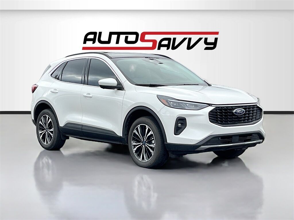 2025 FORD Escape