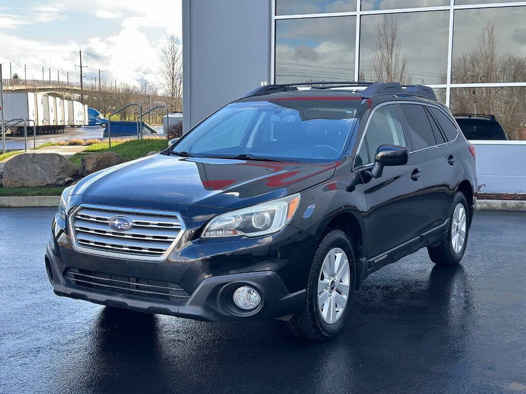 2016 SUBARU Outback