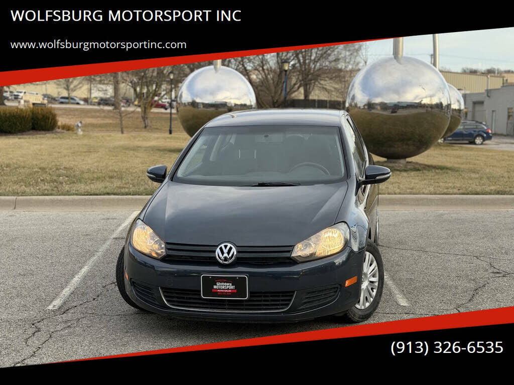 2013 VOLKSWAGEN Golf