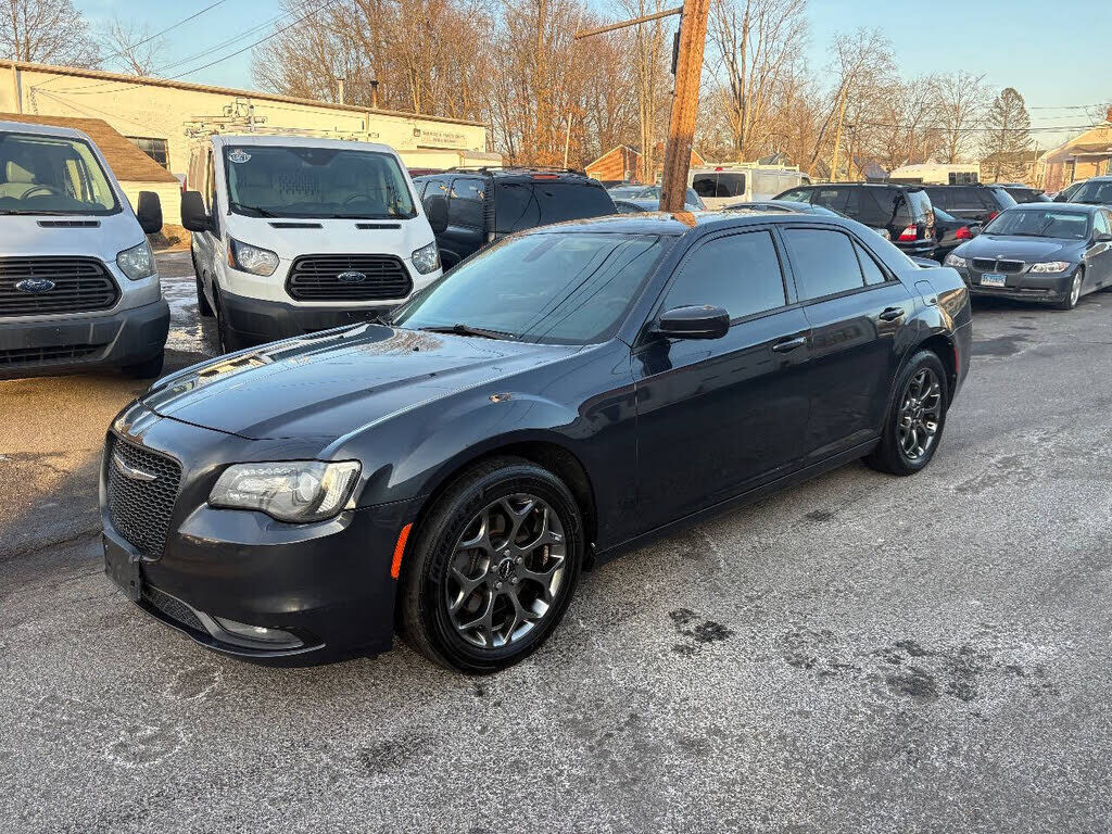 2016 CHRYSLER 300