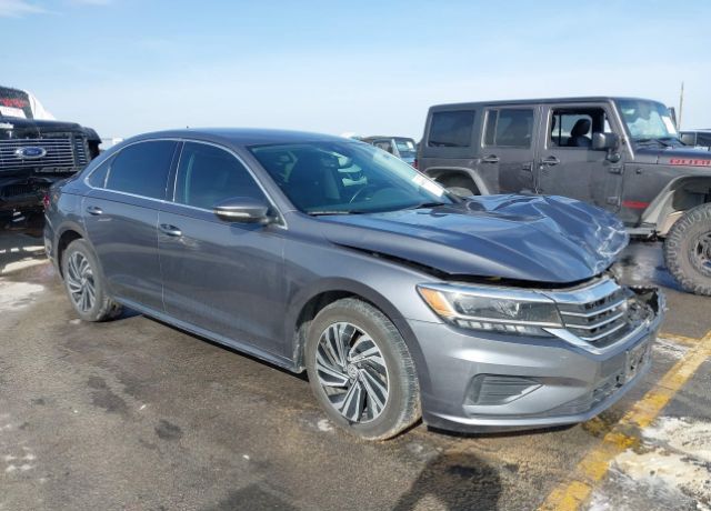 2020 VOLKSWAGEN Passat