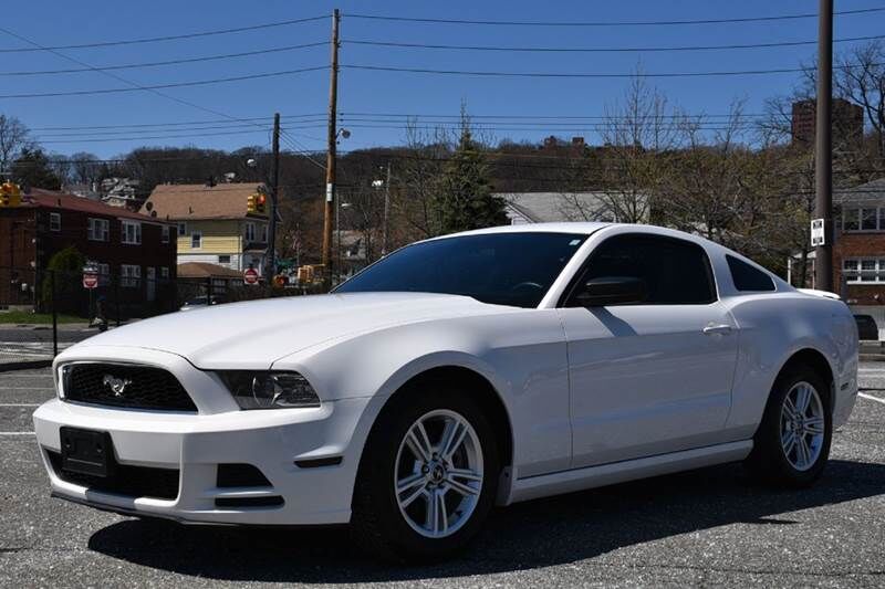 2013 FORD Mustang