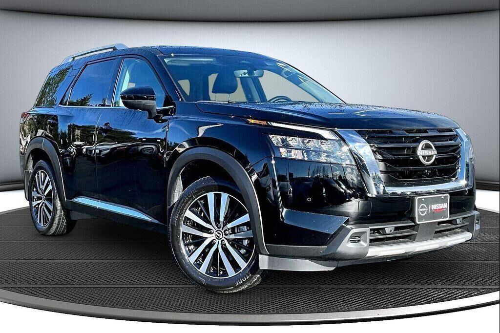 2025 NISSAN Pathfinder
