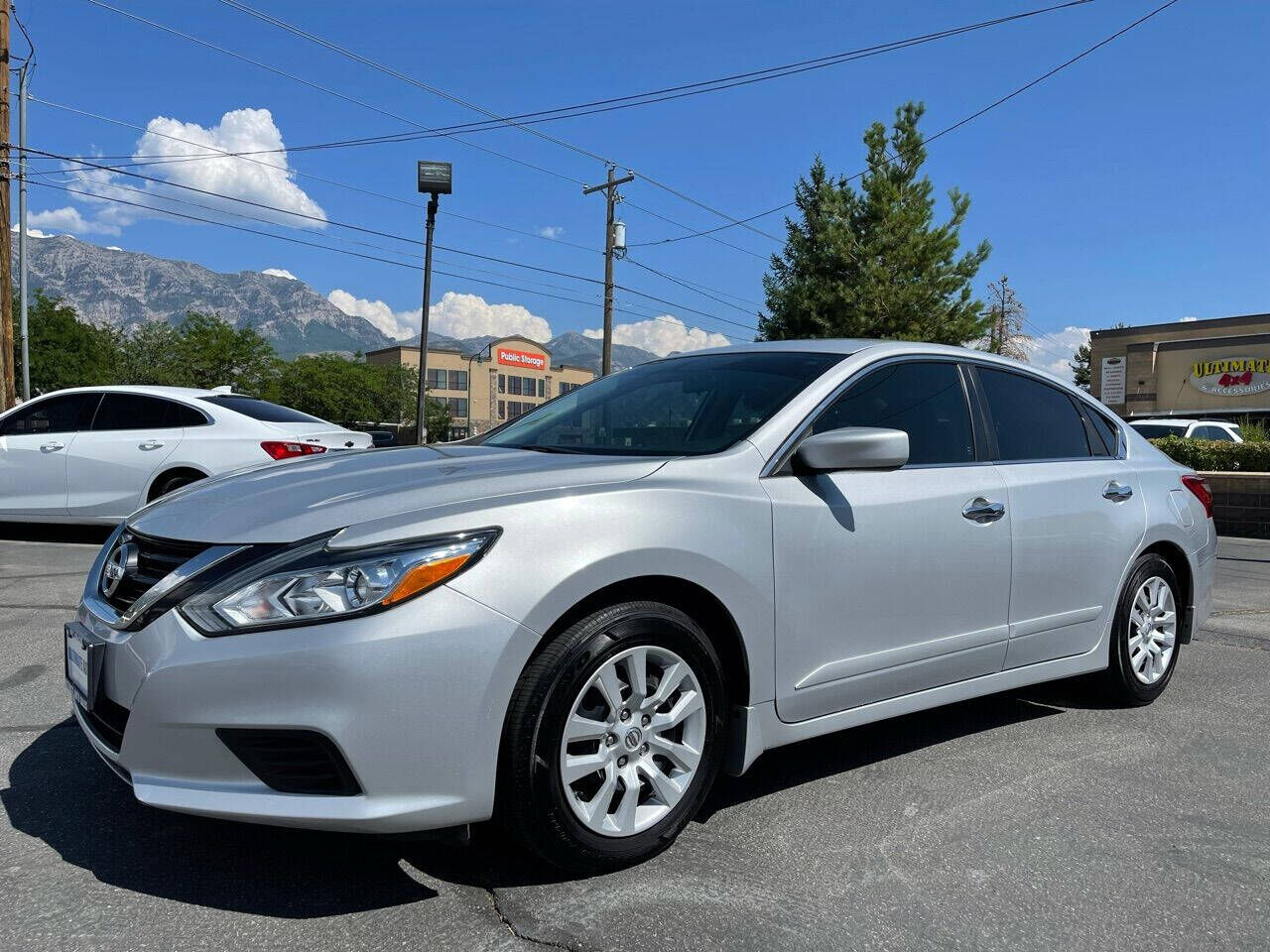 2017 NISSAN Altima