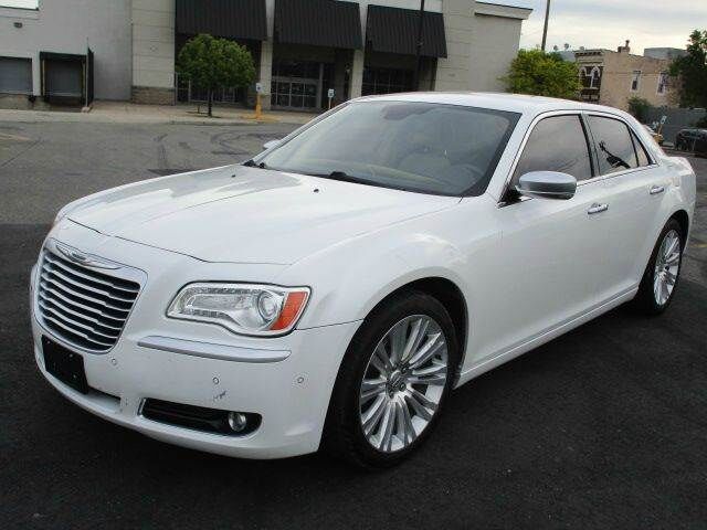 2013 CHRYSLER 300
