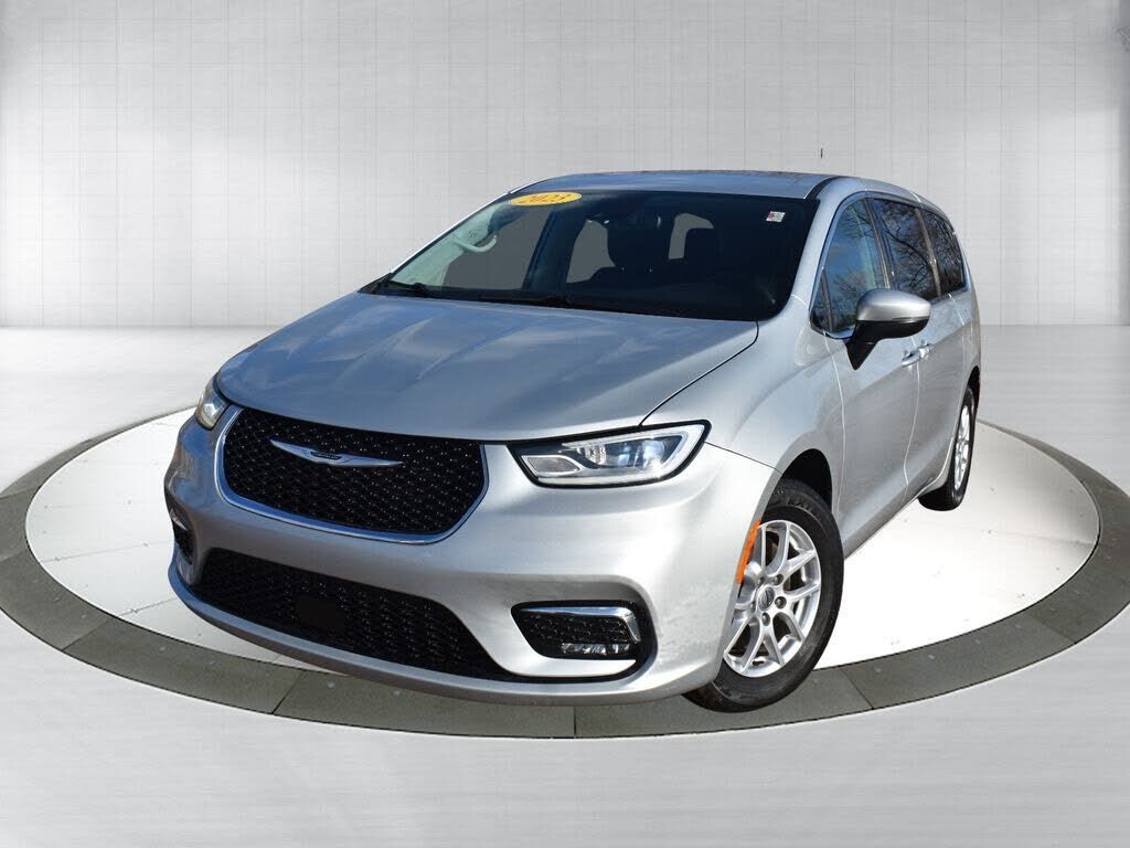 2023 CHRYSLER Pacifica