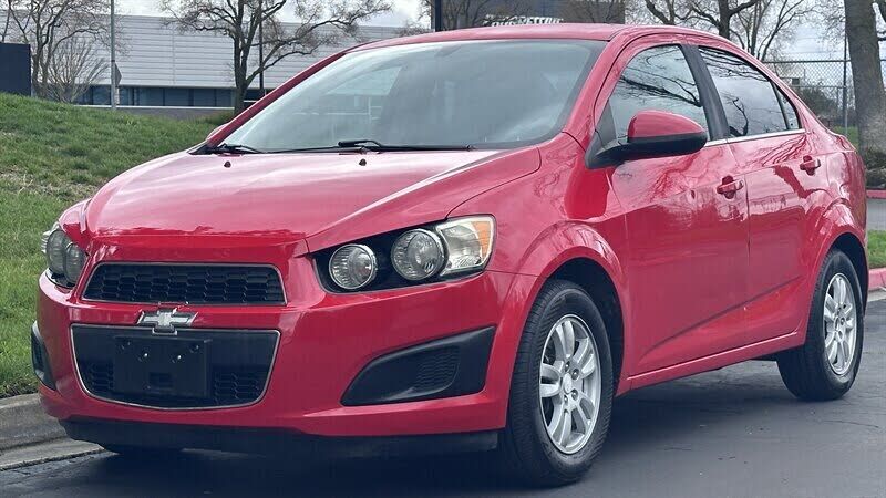 2015 CHEVROLET Sonic