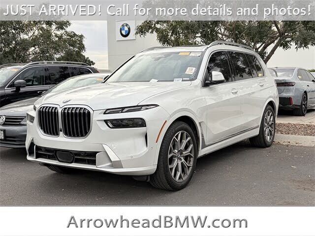2023 BMW X7