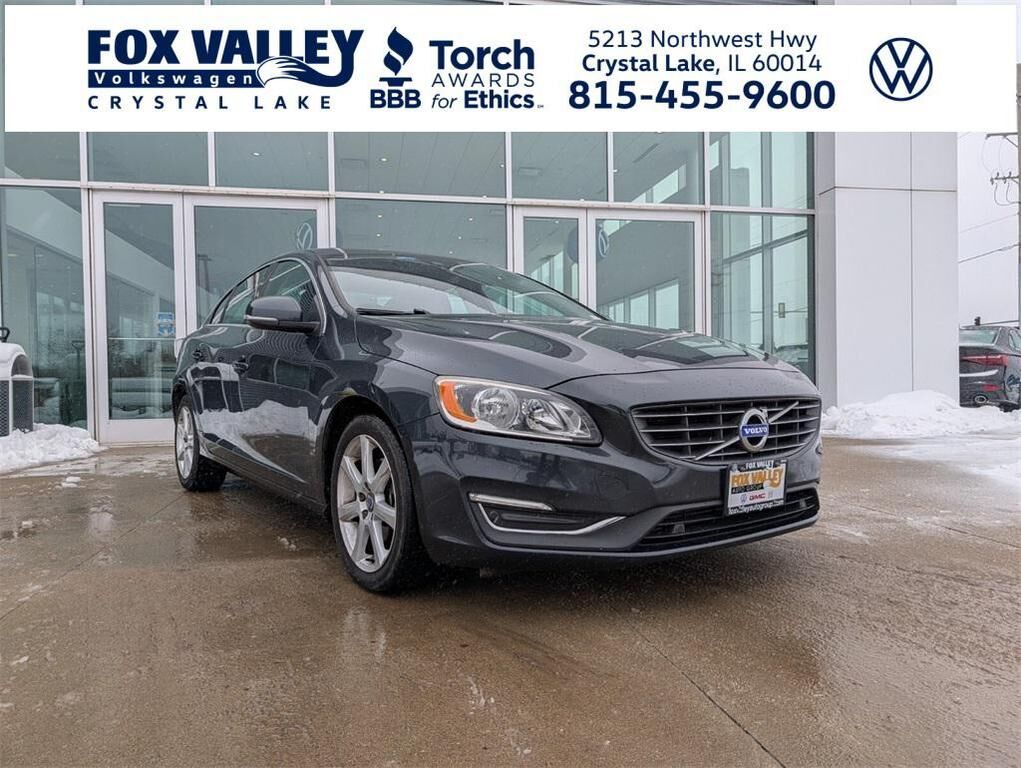 2016 VOLVO S60